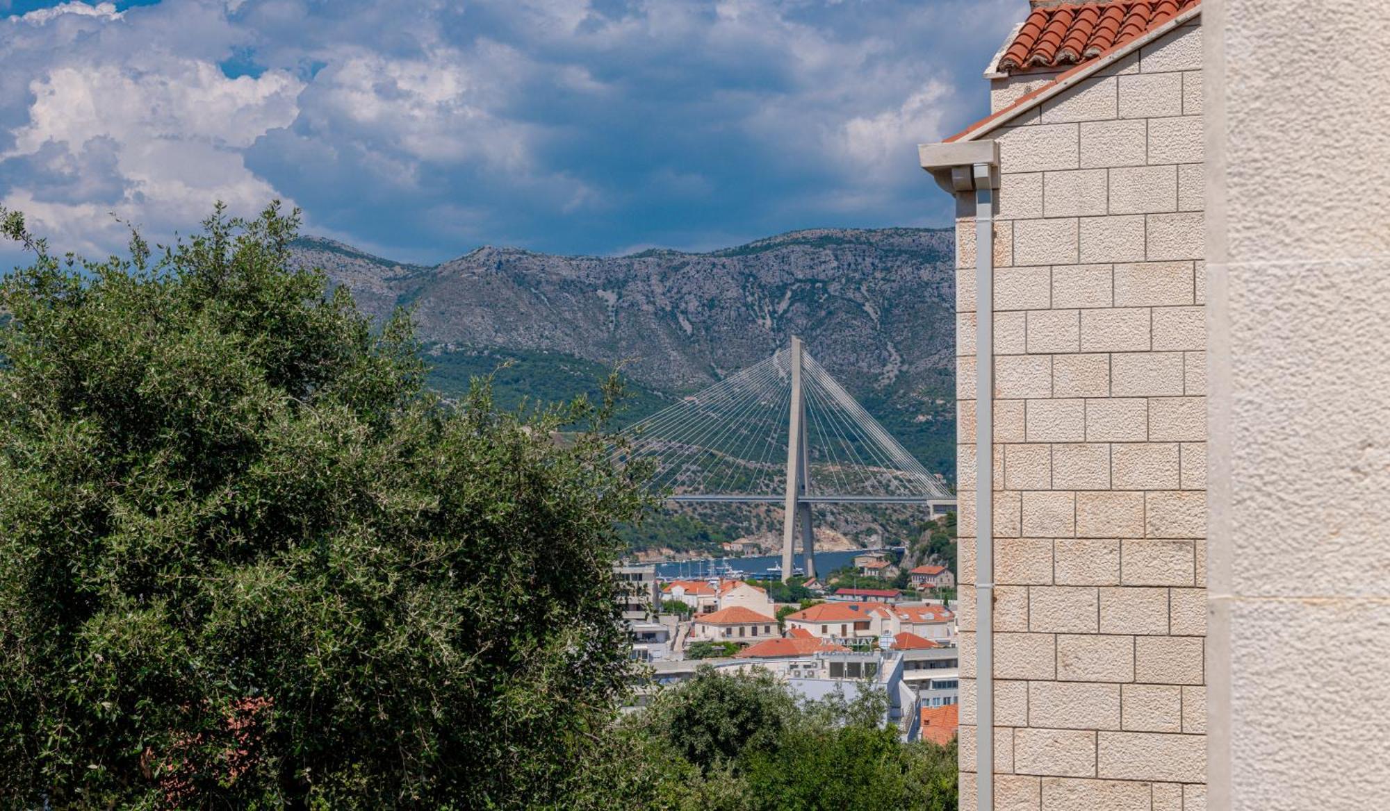 Apartment Barbara With Private Pool Dubrovnik Exterior photo